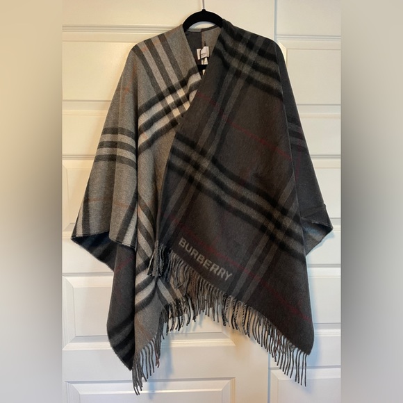 NEW BURBERRY CASHMERE PLAID CHECK PONCHO CAPE SHAWL GRAY NWT! - Picture 8 of 13